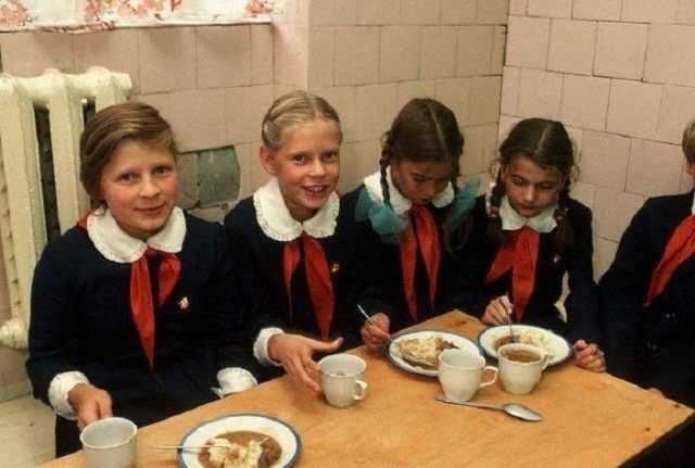 Какими были школьники СССР? Какими были школьники СССР?